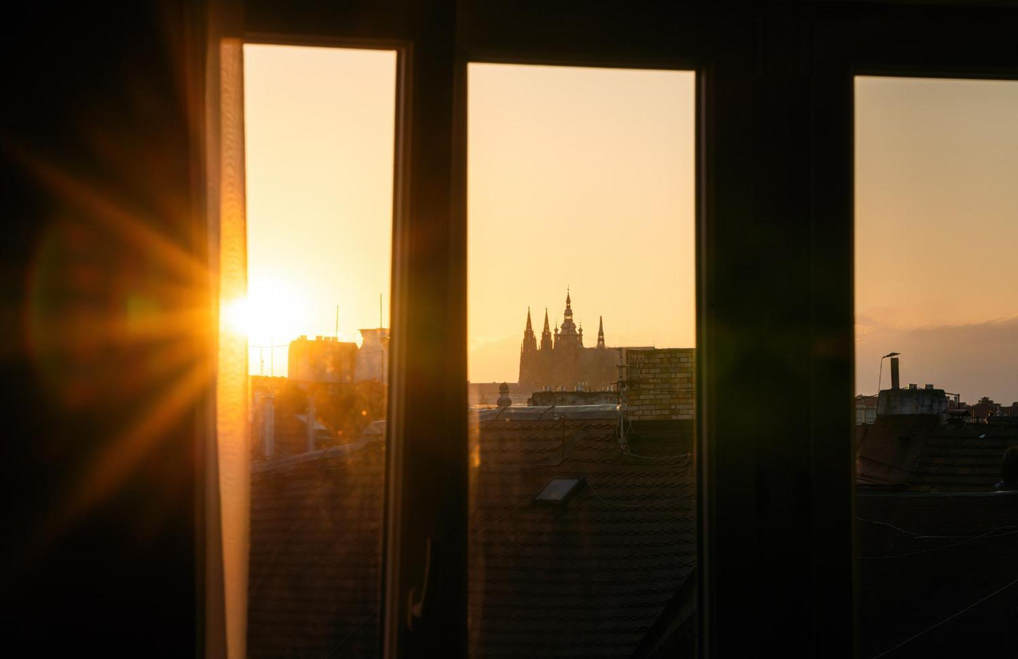 Michal&Michael'S Central Apartments Praha Bagian luar foto