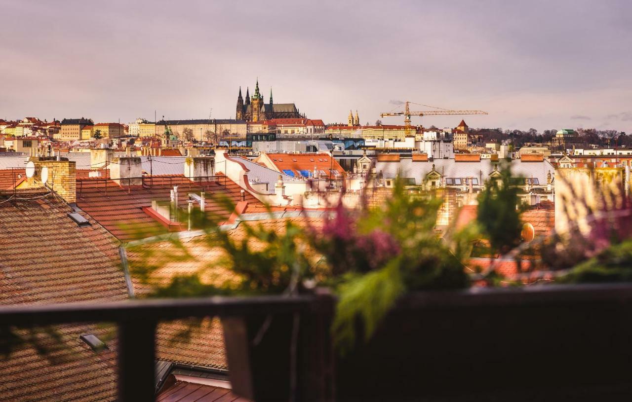 Michal&Michael'S Central Apartments Praha Bagian luar foto