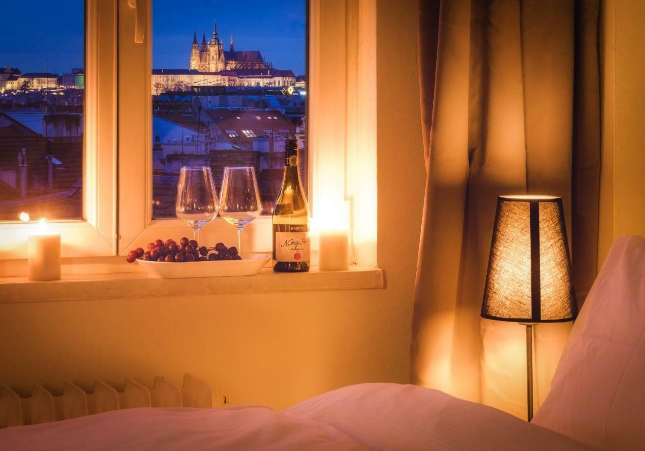 Michal&Michael'S Central Apartments Praha Bagian luar foto
