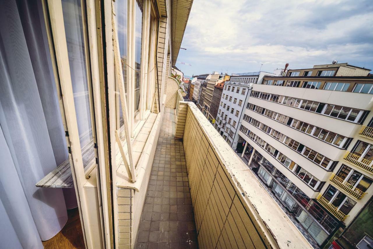 Michal&Michael'S Central Apartments Praha Bagian luar foto