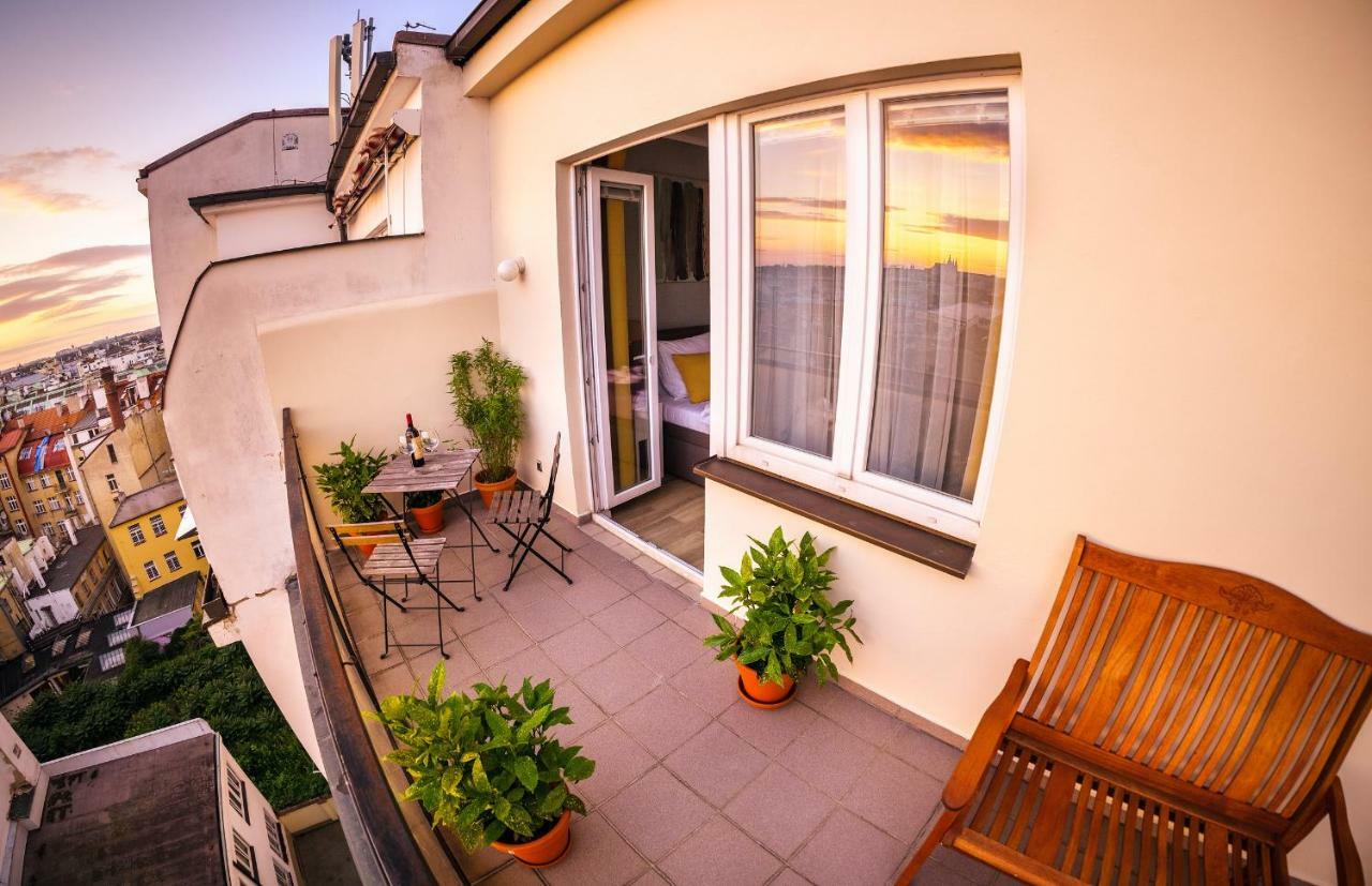 Michal&Michael'S Central Apartments Praha Bagian luar foto